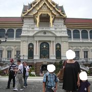 バンコクの定番観光スポット　～王宮～