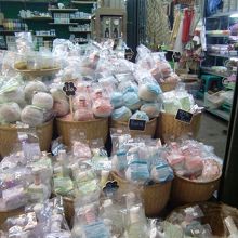 ハーバルボールも種類がいっぱい