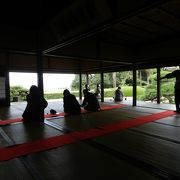 穴場的スポットですが素晴らしい寺院でした 「慈光院」