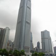 ヒット映画でおなじみ？香港でも一際目立つ高層ビル