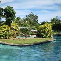 ガーデンプール