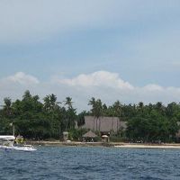 沖からのイースト側のビーチ