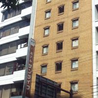 阿波座駅から、３分はかかります！