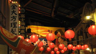 レトロ感たっぷりなレストラン