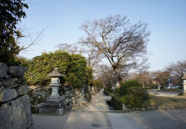 比叡山延暦寺の門前町として栄えた坂本の町