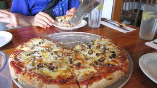 ピザ ボブズ イン ハレイワ