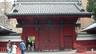 東京大学の象徴の一つです。