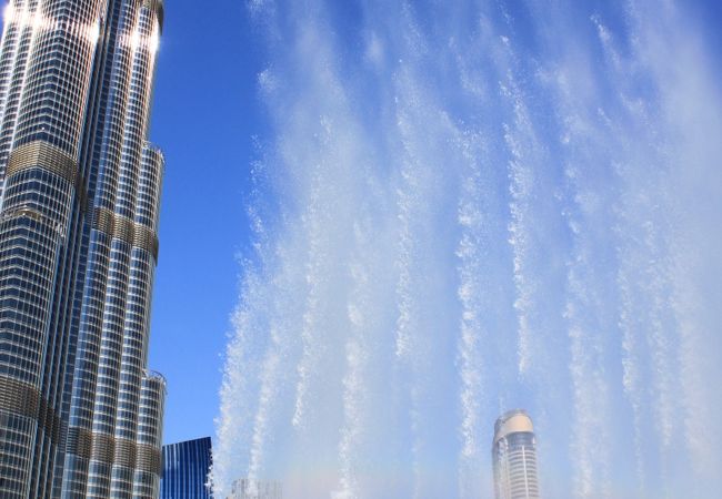 昼の噴水ショー