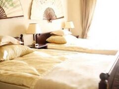 Pałac Alexandrów Wrocław Airport 写真