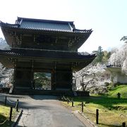 上杉謙信を一流の武将に育てた新潟県上越市の林泉寺（りんせんじ）