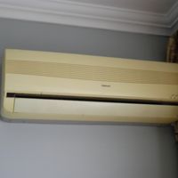 古いナショナルのエアコン