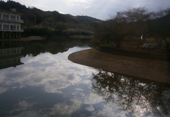 大池遊園駅