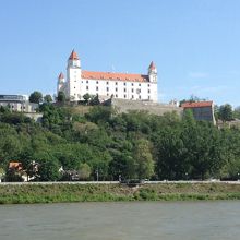 ドナウ川からのプラチスラヴァ城
