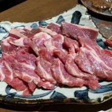 こだわりの生ラムロース肉 ＠７５０−×２＝￥１５００−　 こ