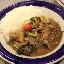 チキン＋野菜カレー　1230円