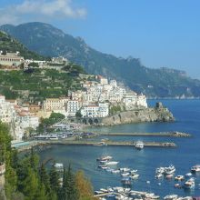 バスより。アマルフィに着く直前
