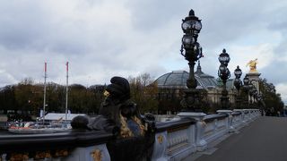 アレクサンドル三世橋、豪華な橋です！