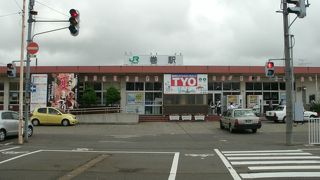 旧巻町の中心街