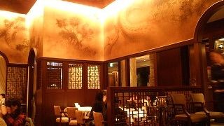 フカヒレをステキな雰囲気で