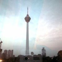 ホテルの客室より