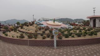 よしうみバラ公園