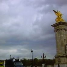 アレクサンドル三世橋。