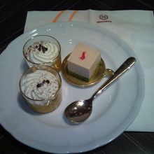 オールデイ ブッフェ コンパスにて　スイーツ