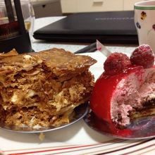 ミルフィーユ、イチゴのムース