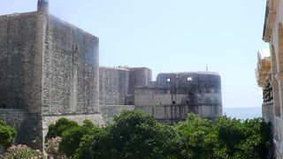 ドブロフニクを守った壁