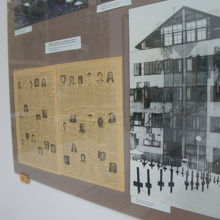 亡くなった方を伝える広告