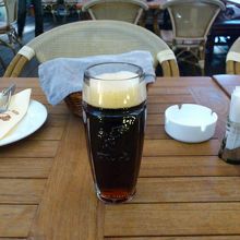 ビール（Kozel dark）