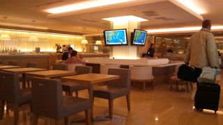 サクララウンジ