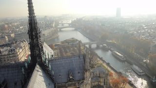 サン・ルイ島。