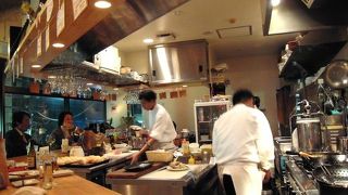 手作りソーセージ専門店！