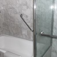 ラブホテル並み