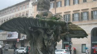 ベルニーニの作品が堪能できます。