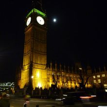 ライトアップもきれいです