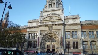 色々な国の展示物がありました。