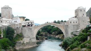 モスタルの象徴