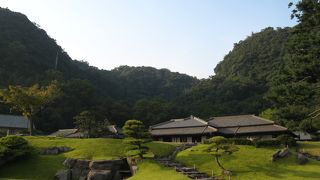 大名気分になれる壮大な庭園