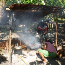 ゴージャスな食事を供するキッチン