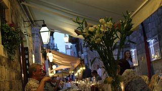 シーフードレストラン