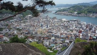 千光寺上空を通過します