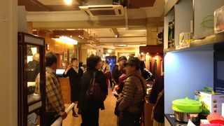 プラド美術館のすぐ近くにあって便利です