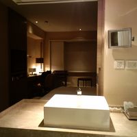 洗面所から部屋へ