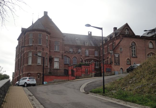 メゾン　レフの開館情報です☆