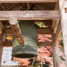 鐘楼と釣り鐘