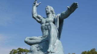 平和祈念と原爆投下への怒り