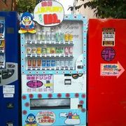 韓流自販機のある街は、“日本でここだけ。 