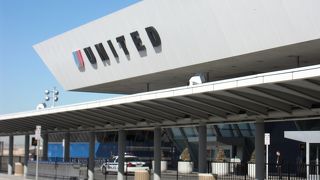 市内へは地下鉄でも安全です